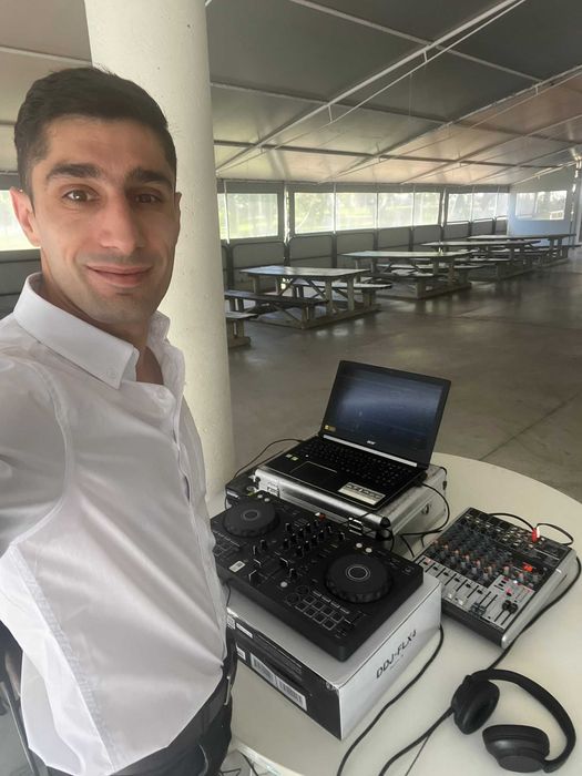 Serviço de DJ, Casamentos & Eventos Corporativos — Lisboa