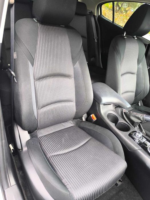 Mazda 3 SkyActive 1.5 Gasolina