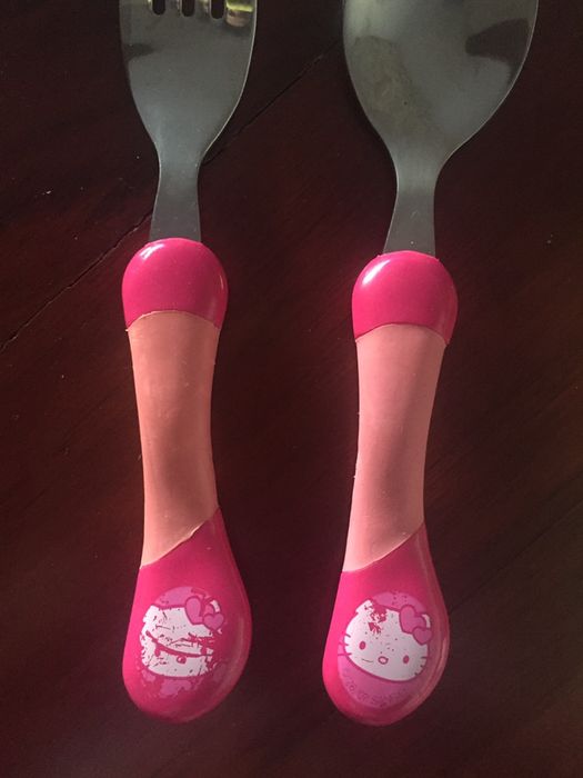 Talheres de criança