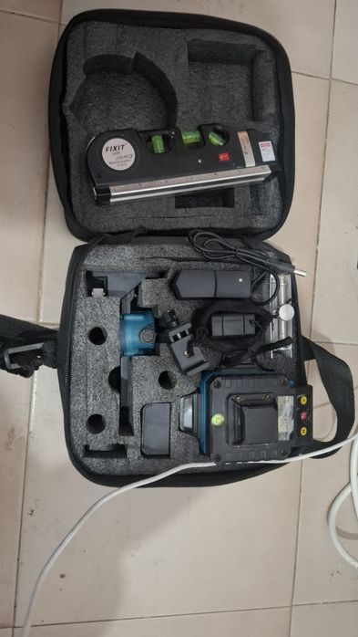 Nível laser  em Boa estado