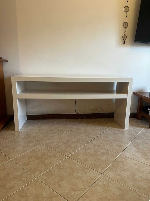 Rack / Móvel de TV IKEA – 140 cm