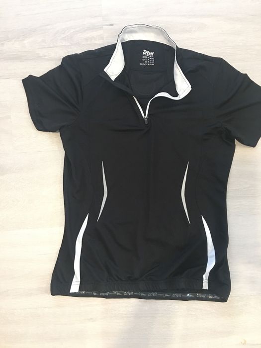 Koszulka sportowa na rower