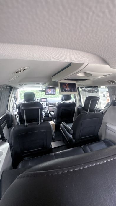 Chrysler grand voyager  2.8 crd automatica. versao full extras