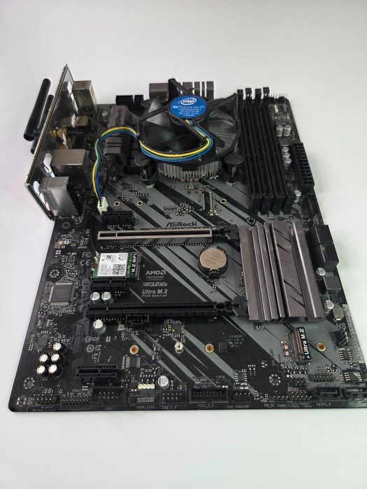 Asrock Z490 PRO plus procesor i3-10100f procesor!