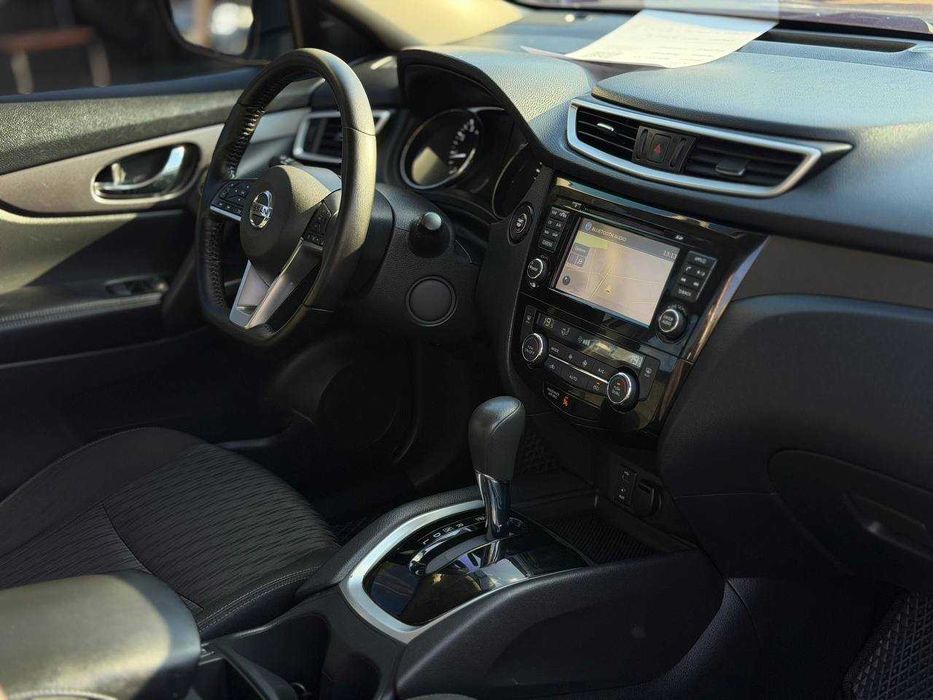 Nissan Rogue SV 2014