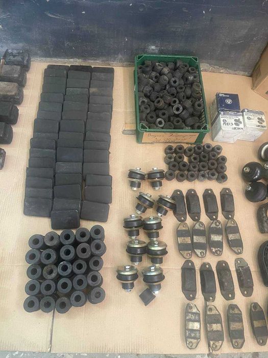 Подушки, втулки Газ 51, Газ 52, Газ 53, Газ 66, Газ 3307, Зіл