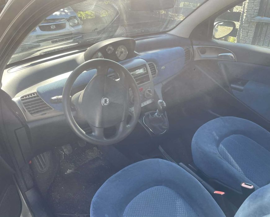 LANCIA YPSILON 1,2 inne auta