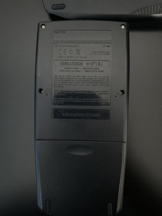 Calculadora Gráfica - TI-82 STATS