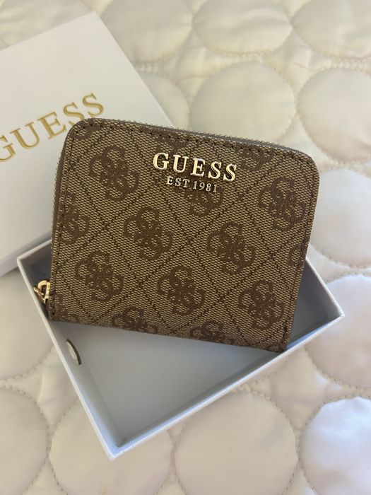 Carteira guess (original)
