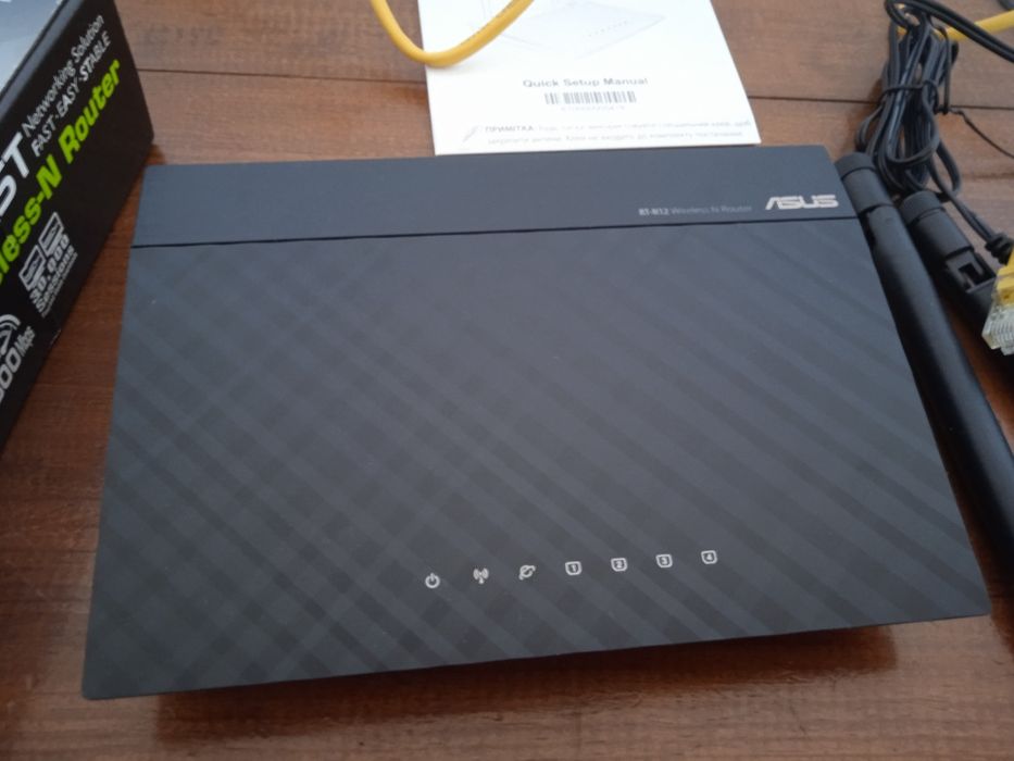 Router ASUS RT-N12