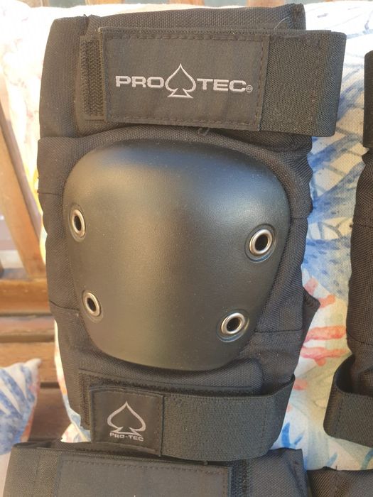 Joelheiras e Cotoveleiras PRO-TEC – Conjunto Completo – Muito Bom Estado