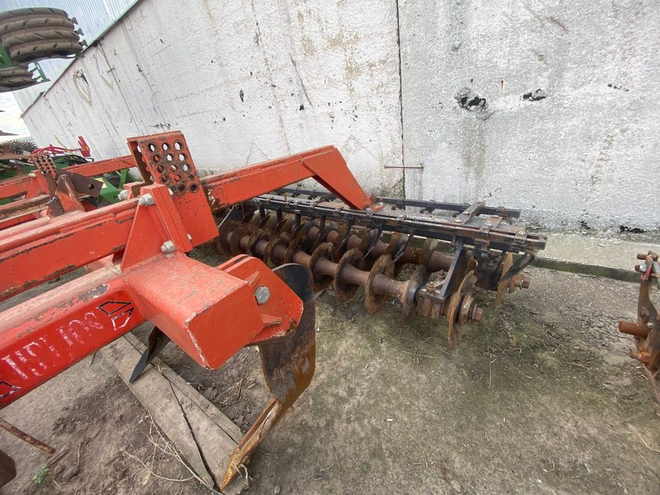 Глибокорозпушувач Gregoire Besson-Helios DVB48ТHD, УД-0000061 + котки