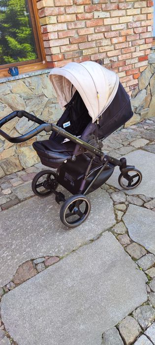 Sprzedam wózek 2 w 1 Skiddoü