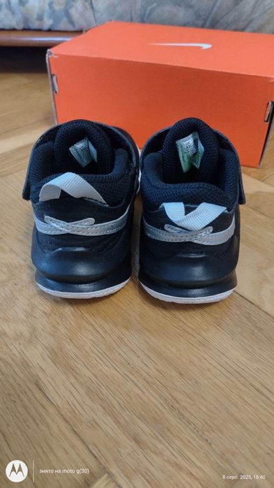 Дитячі кросівки Nike, 28, 30