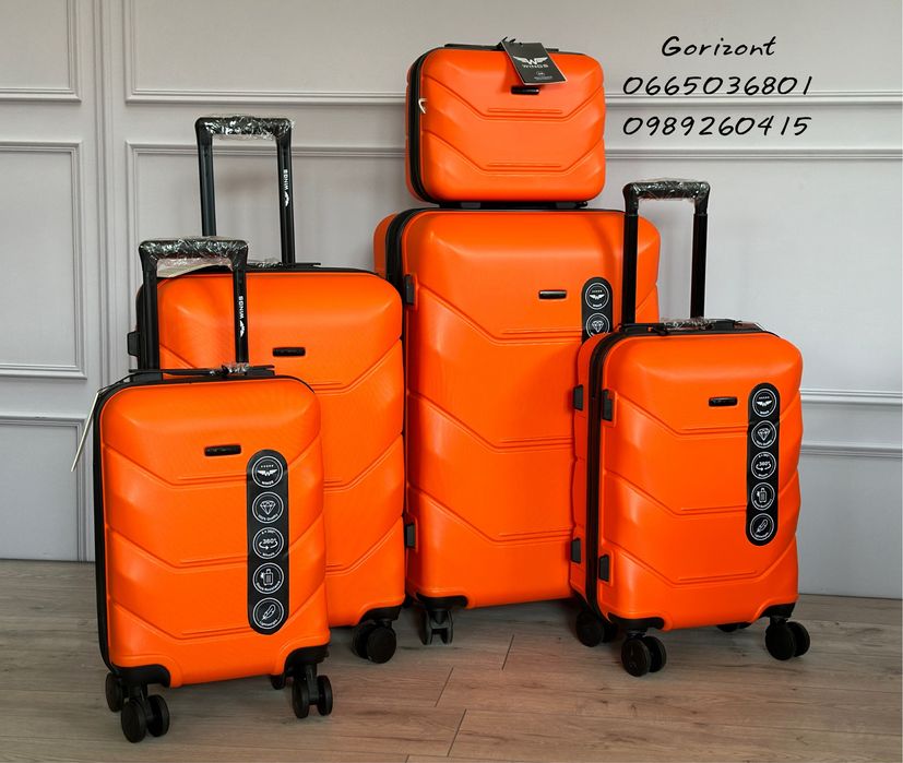 Чемодан чемоданы валіза кейс Wings 149 подвійні колеса Польща