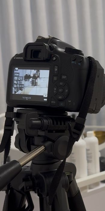 Canon 1300D objetiva tamron 200mm