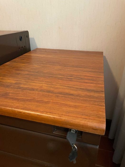 Conjunto Secretária escritório + módulo adicional de 3 gavetas