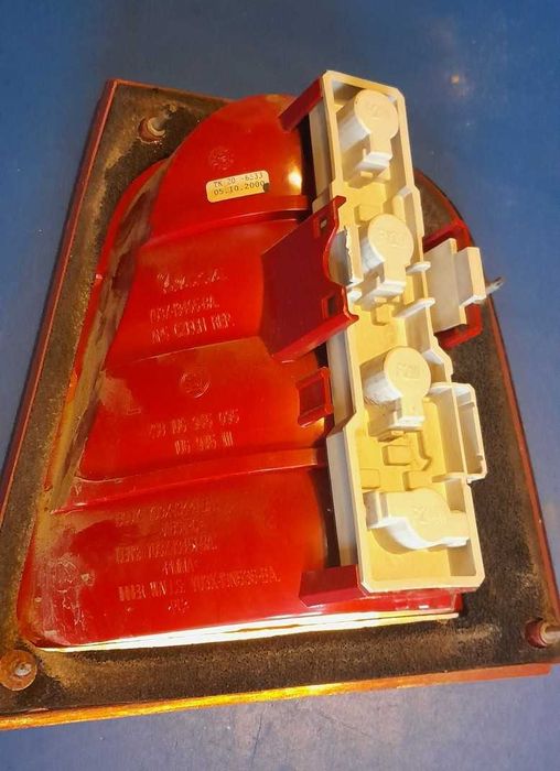 Lampa tylna prawa lewa prawy lewy tył Skoda Octavia 1 wkład Hatchback