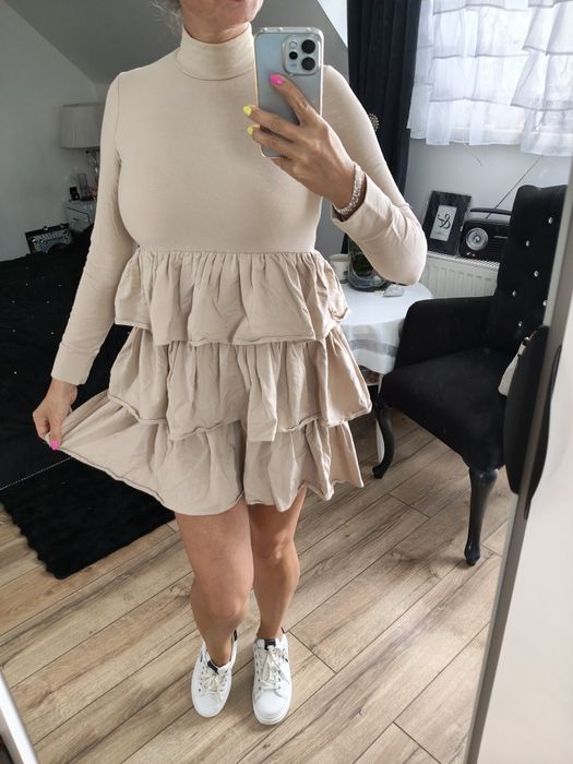 Andżela sukienka falbanki roz S/M