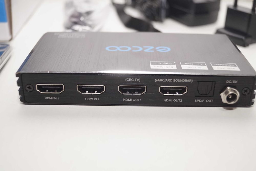 2015 Rozdzielacz HDMI ezcoo EZ-SP22H2EARCO 4K 60Hz 2x2 HDMI Splitter