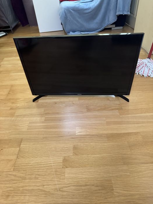 Tv samsung de 32 polegadas , nao e smat tv