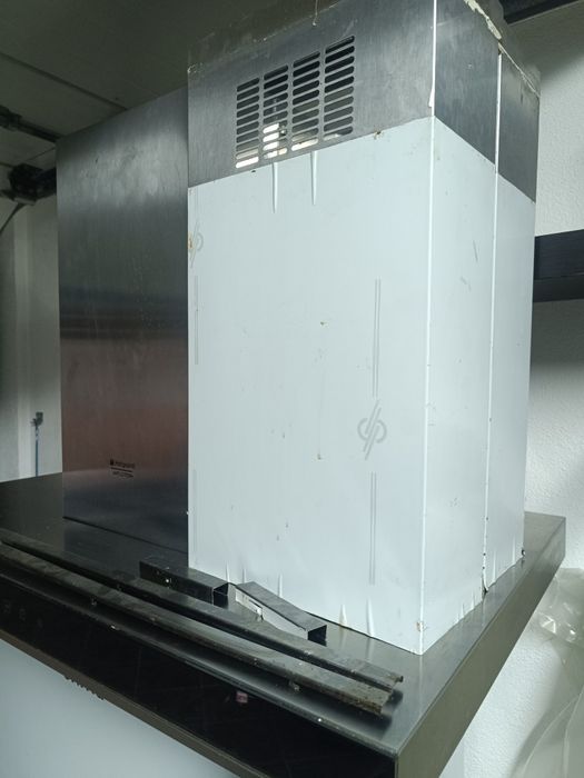 Exaustor Ilha Hotpoint Ariston