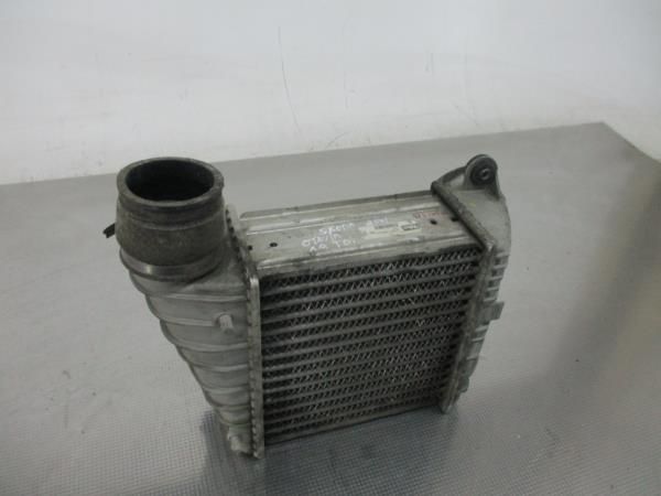Radiador do intercooler SKODA Octavia I Hatchback (1U2)