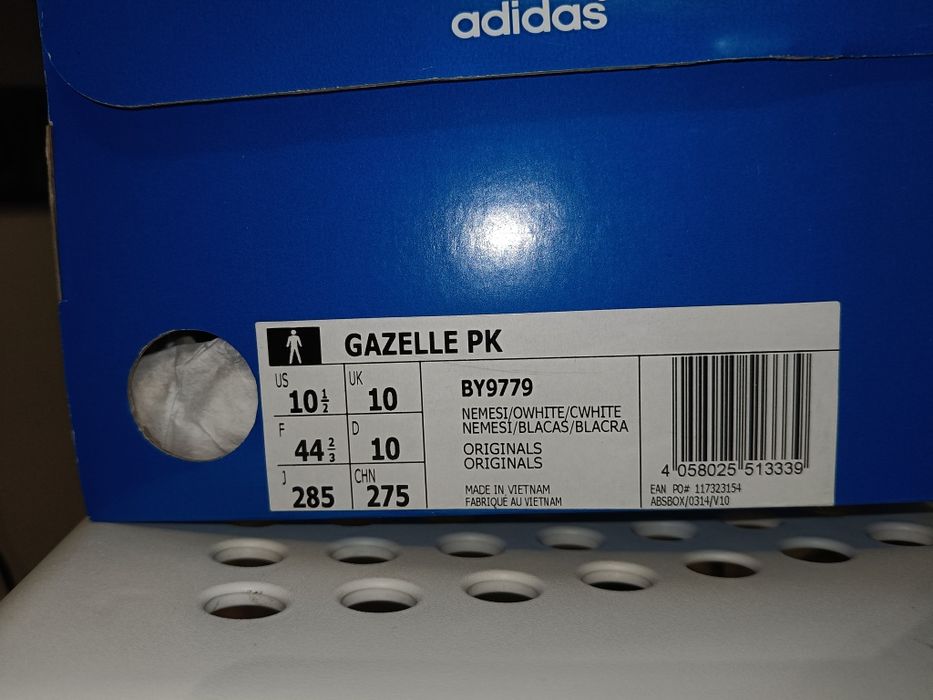 Nowe Adidas Gazelle PK roz. 44 2/3