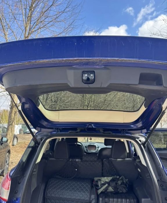 Продам Ford escape 2012