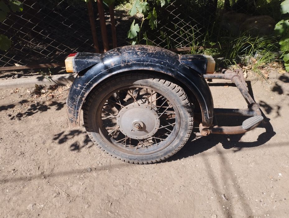 Мт Дніпро-12. Мотоцикл.