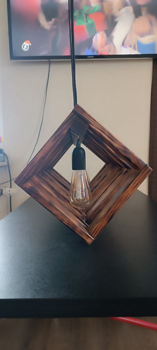 Sprzedam ekskluzywny żyrandol drewniany