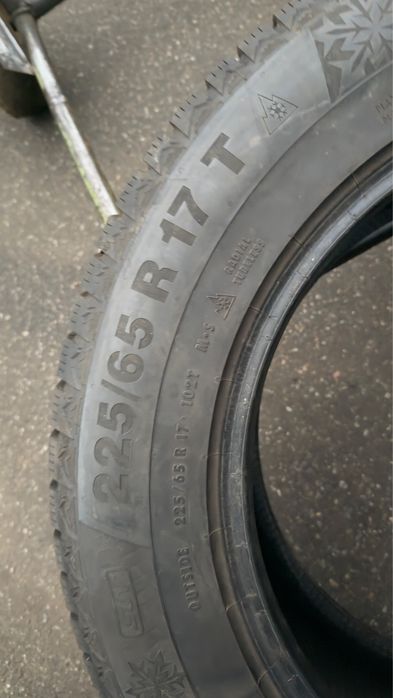 225/65/17 Continental ContiVikingContact 6