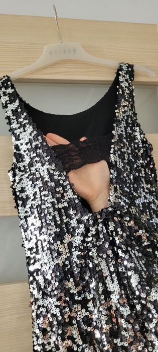 Sukienka  cekiniasta, imprezowa Gina Tricot