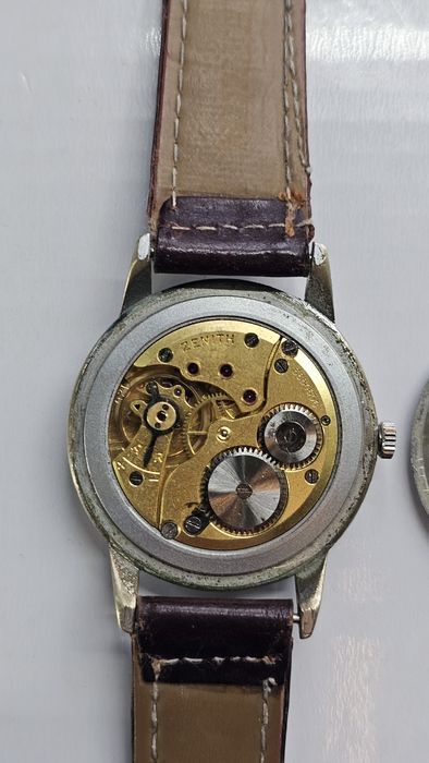 Чоловічий годинник "ZENITH"