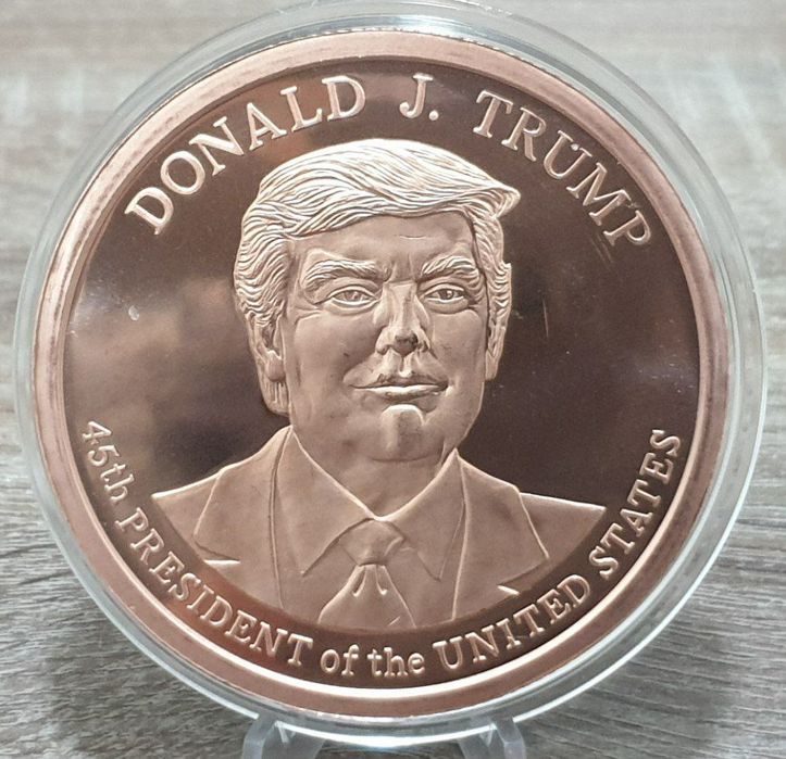 Мідний Раунд " ДОНАЛЬД ТРАМП" США. 5 унцій чистої Міді . (155 грам).