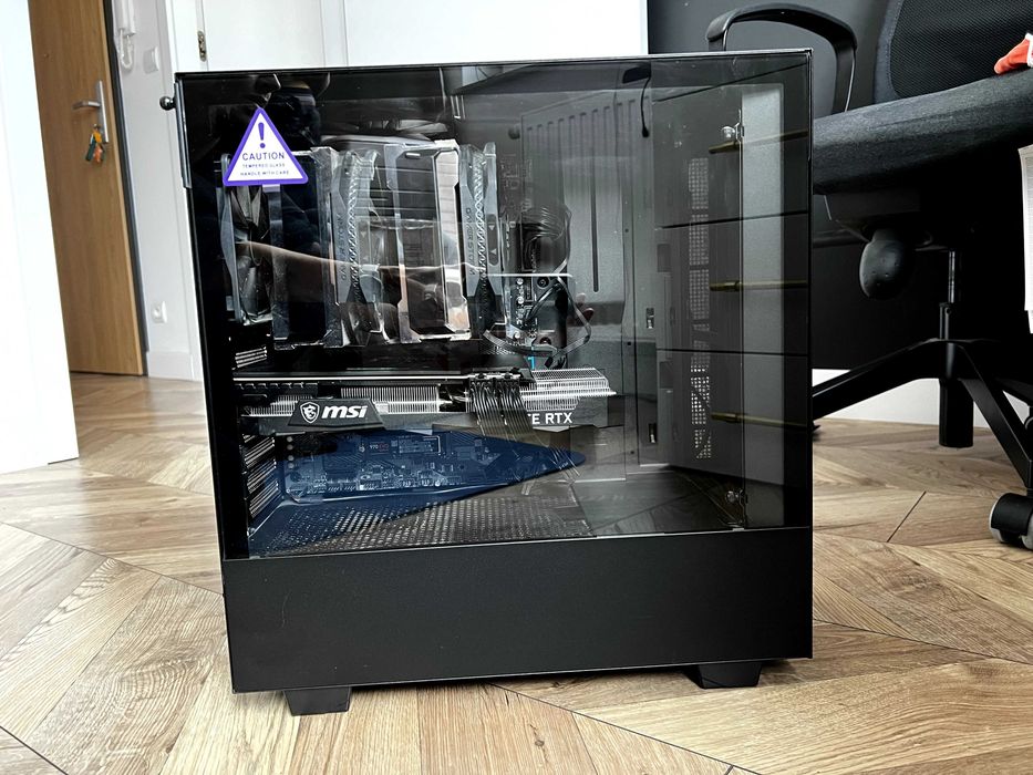 Системний блок ігрового компʼютера