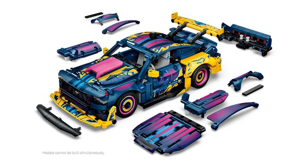 Klocki LEGO Technic 42236 Warsztat tuningowy: samochód Ford Mustang GT