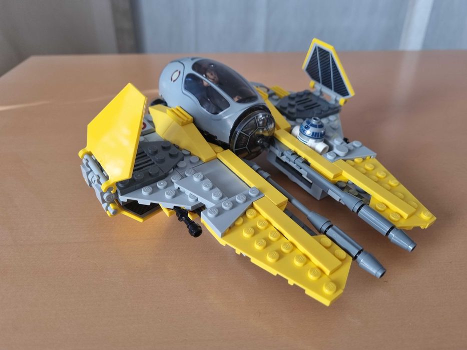 LEGO Star Wars 75281 Jedi Interceptor Anakina