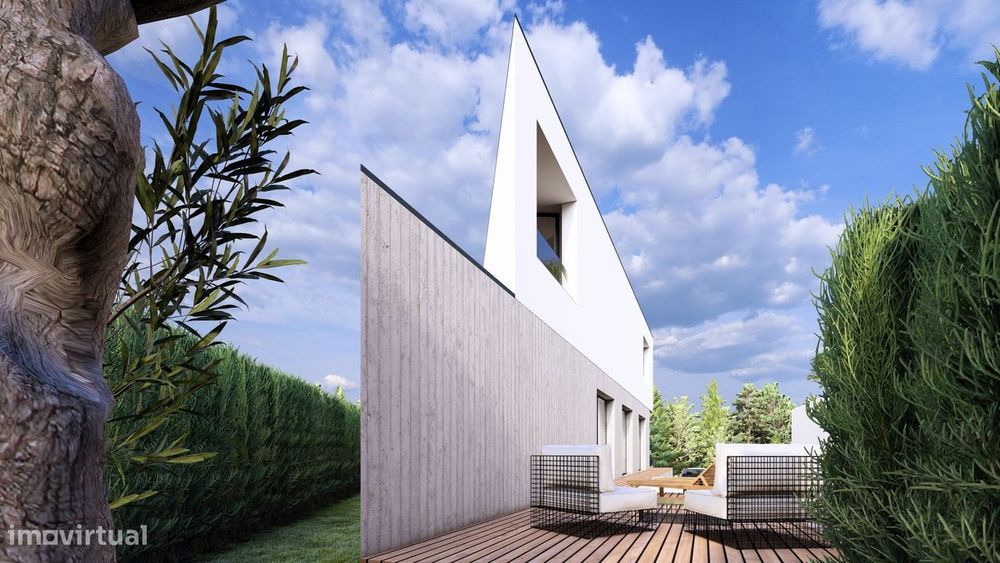 Lote de Terreno com Projeto Aprovado para Construção de Moradia