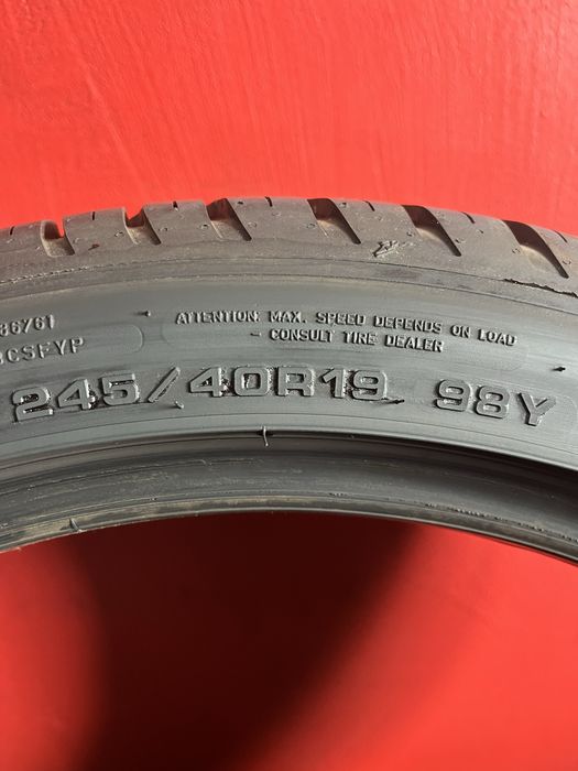 245/40/19 Goodyear Vector 4 season gen-3