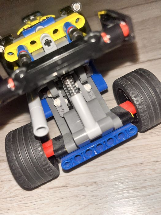 Lego technik off-road race buggy