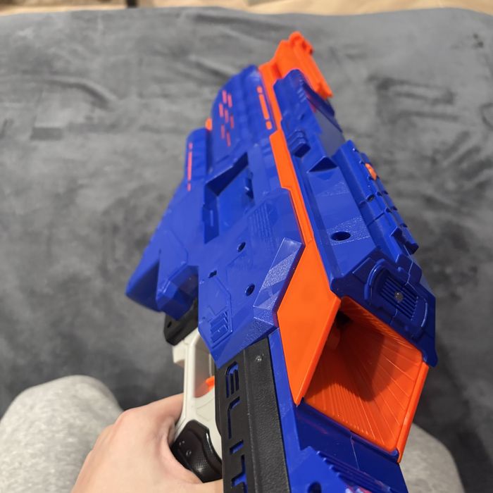 Бластер Nerf Infinus