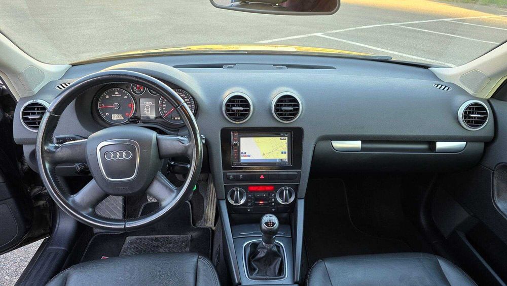 Audi A3 S-Line 1.6TDI Ano 2011 IMPECÁVEL - Revisado pronto a circular.