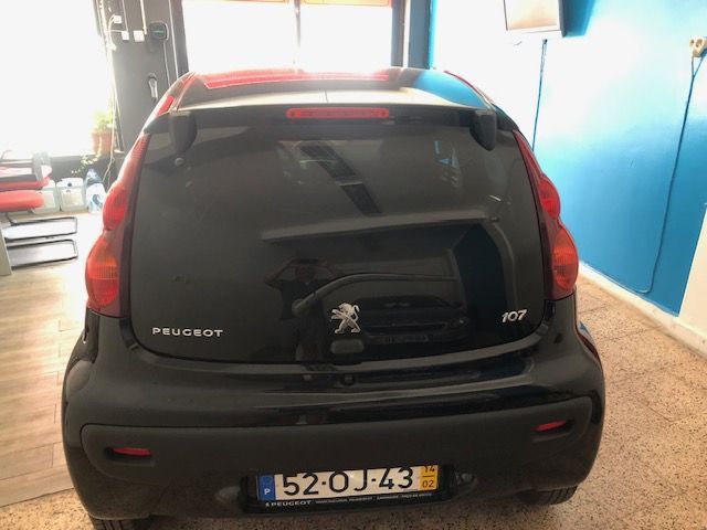 Peugeot 107 1.0 SE Envy 2-Tronic