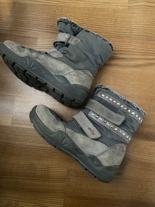 Zimowe ocieplane szare buty Primigi, 35