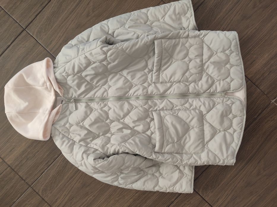 Демисезонна куртка для дівчинки