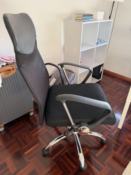 Cadeira giratória escritório