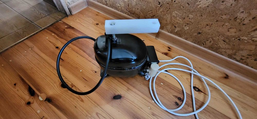 Kompresor rowerowy 220V