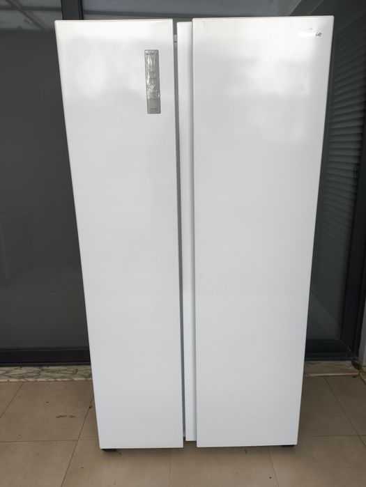 Frigorífico Americano Hisense (avariado)