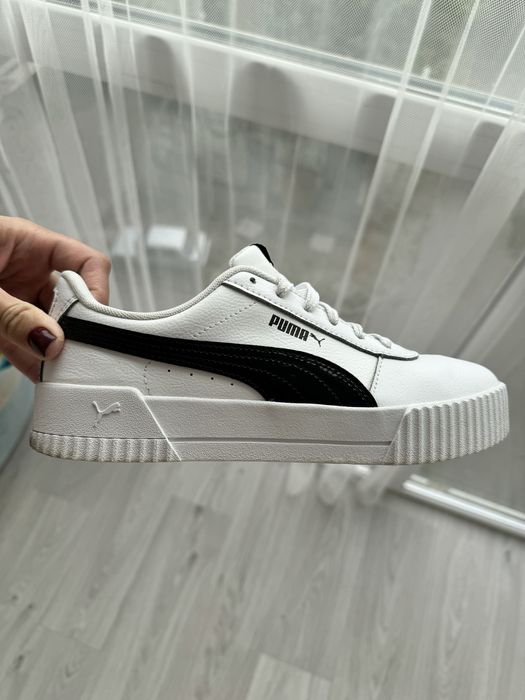 Кроссовки Puma  CARINA PFS